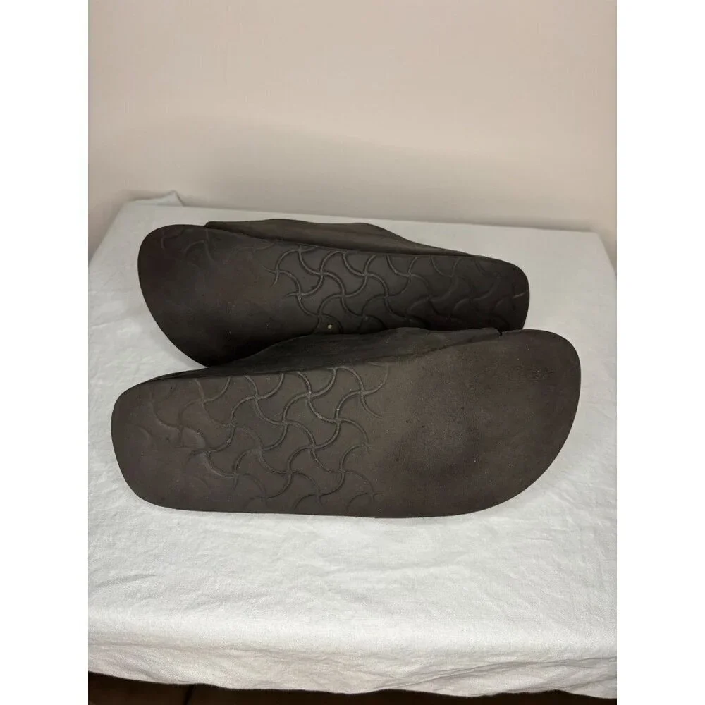 BIRKENSTOCK Arizona Essentials Black Water Sandal Summer Footbed = 9.5